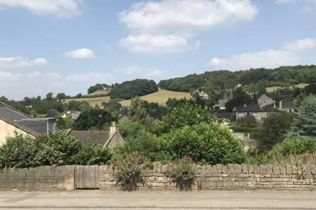 Skittles - Charming One Bedroom Apartment - Parking - Easy Access To Bath Бокс Экстерьер фото